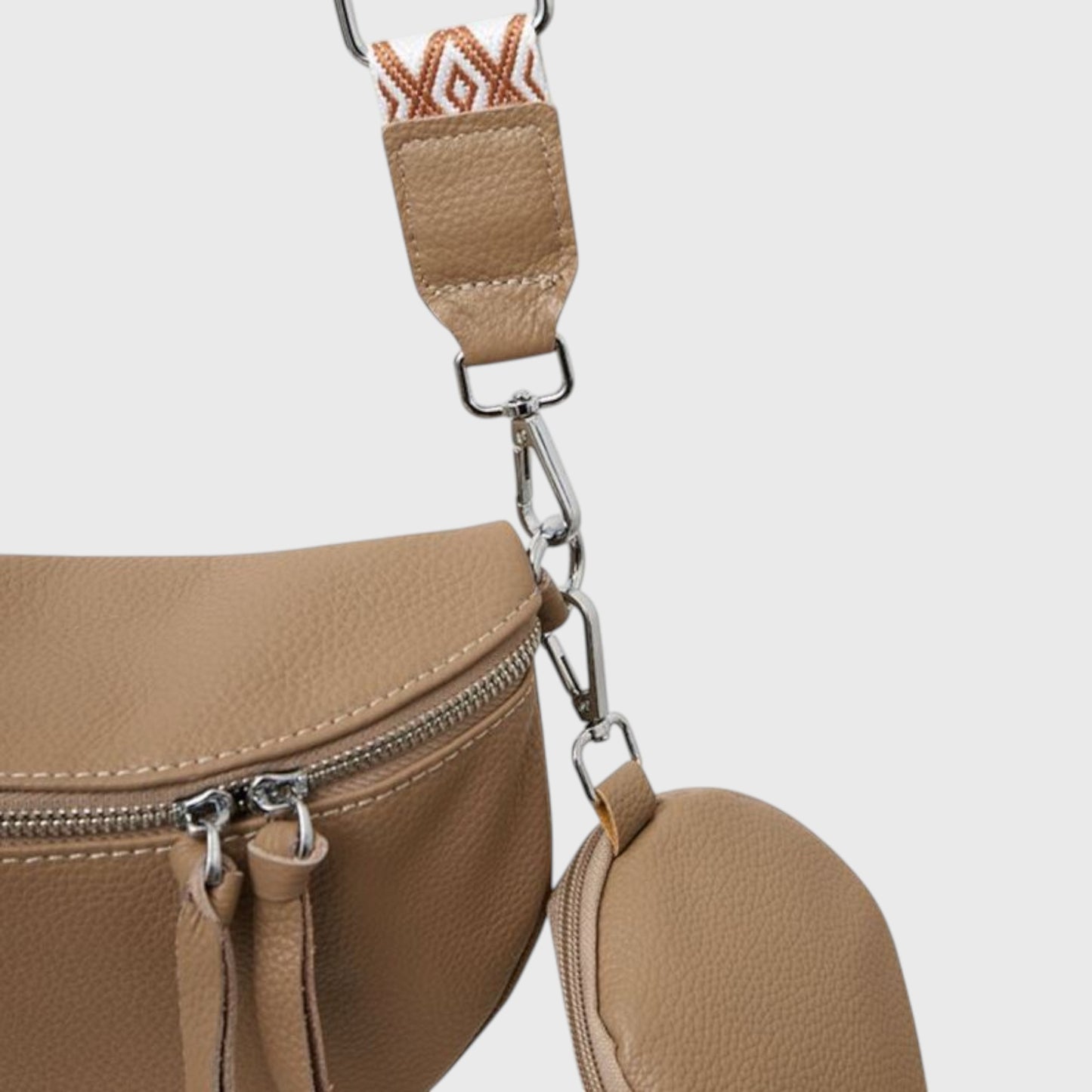 The Nelina Crossbody Bag